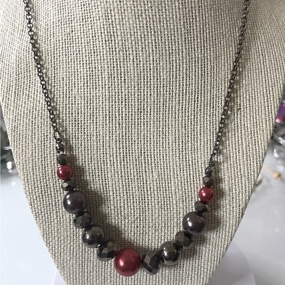 Elegant Red & Black Beaded Necklace